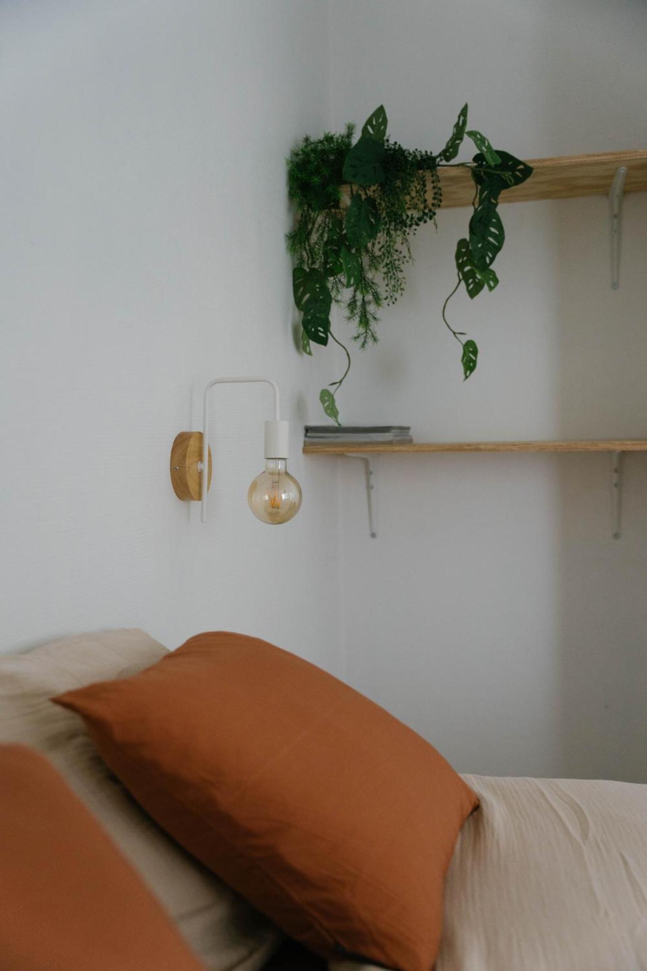 Centrally Located Apartment Close To The Beach Остенде Екстер'єр фото